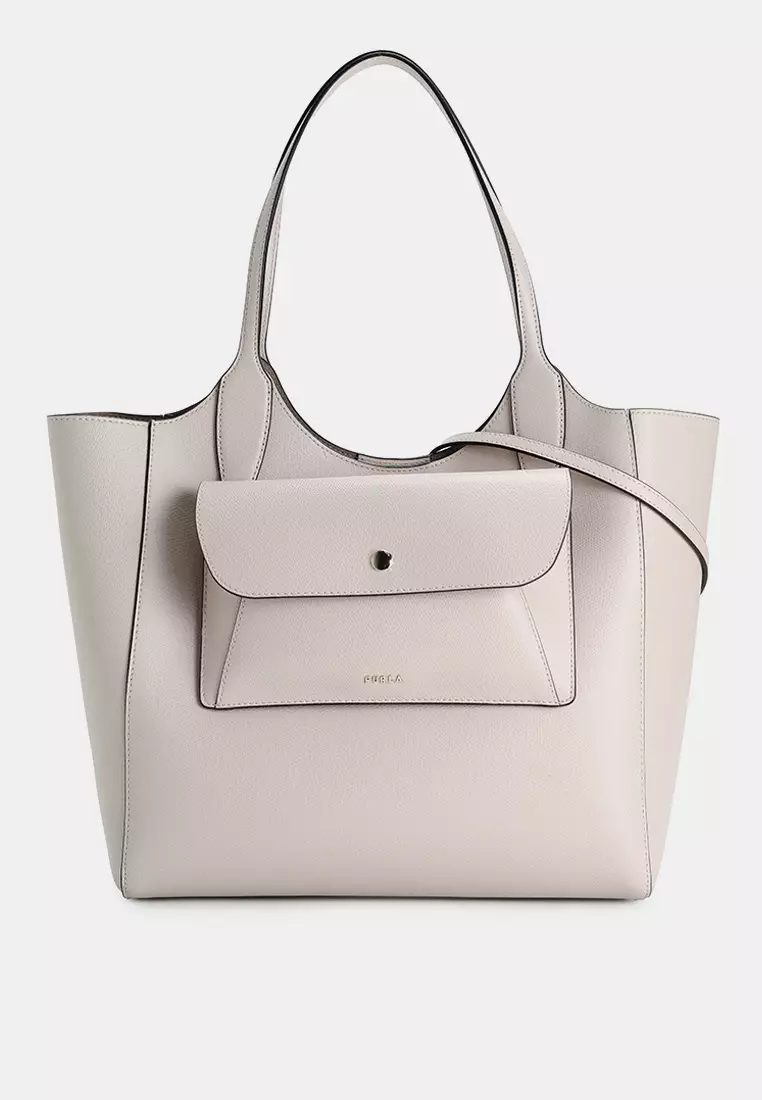 Lea M Tote Bag